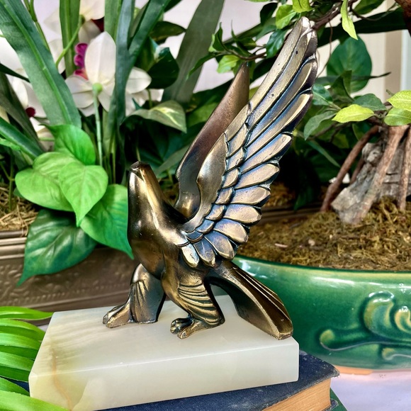 Bronze Eagle Taking Off Gilded Eagle Mounted On Onyx - Picture 4 of 12